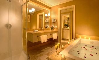 Copper Beech Inn - Housity