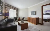 Leonardo Hotel Cheltenham Hotel di 