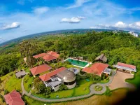 Hillary Nature Resort & Spa All Inclusive Hotel di 