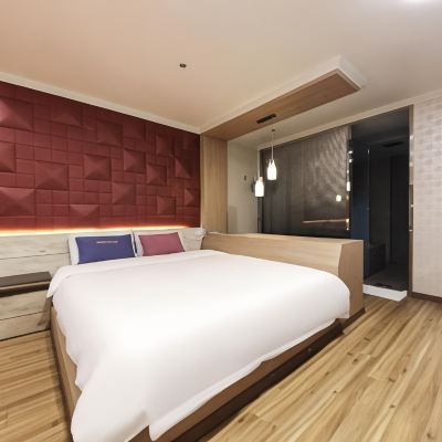 디럭스 더블룸 센트럴 호텔 창원 쿠폰