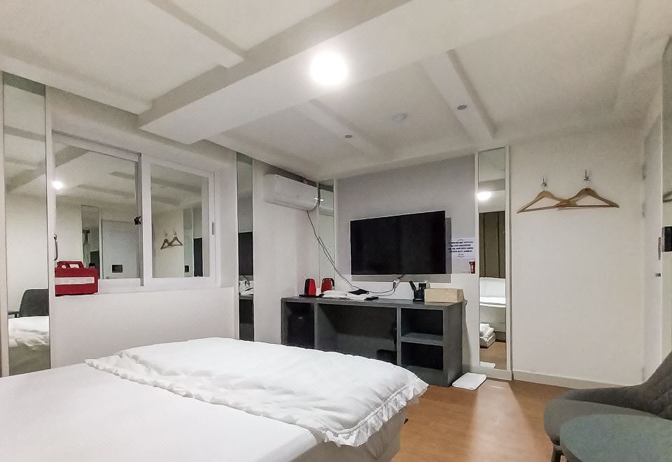 特殊房间（如果超过标准人数，请联系美国）