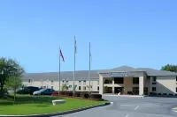 Clarion Pointe Vidalia - Lyons West