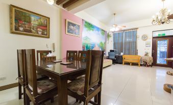 Qiao margin bed and breakfast House