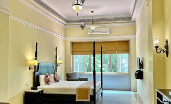 Umaid Palace - Luxury Resort Near Jaipur Close to Bhangarh & Chand Baori Stepwell Abhaneri