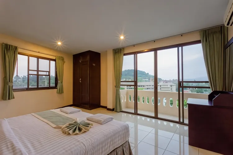 ห้องแฟมิลี่, ระเบียง