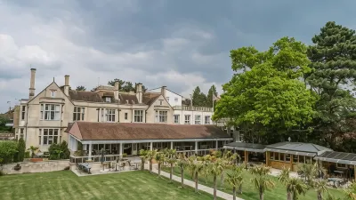 Westone Manor Hotel Hoteles en 