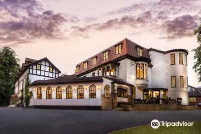 Best Western Plus Ullesthorpe Court Hotel  Golf Club Hotels in 