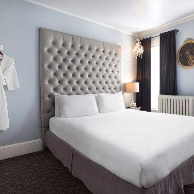 Standard King Room with Shared Bathroom Ballard Inn Promo Code