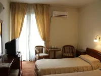 Hotel Sarmis Các khách sạn ở Deva