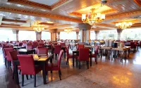 Seruni Hotel Gunung Pangrango