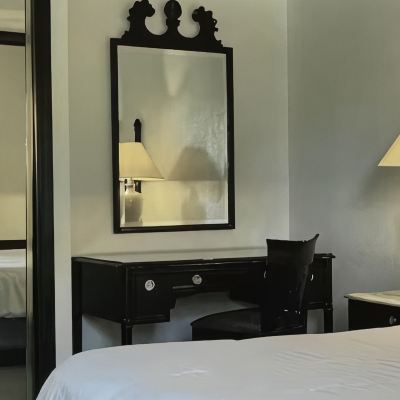 Classic King Room-Non-Smoking Bay Valley Resort & Conference Centre Promo Code