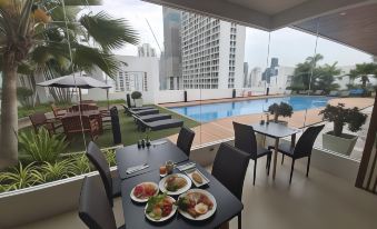 Grand Asoke Suites Boutique Residence