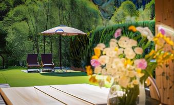 Viktoria Lodges - Housity