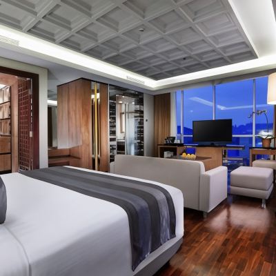 Family Suite ASTON Pasteur Promo Code