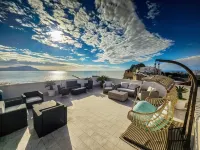 納羅套房和客房旅館