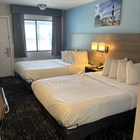 Baymont by Wyndham Petoskey Отели в г. Петоски