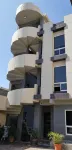 1 bedroom apartment by the beach