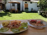 Hostal Dulzura Отели в г. 