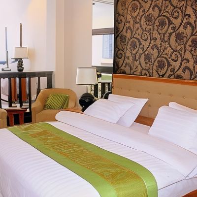 Deluxe Twin Room Hotel Gran Surya Promo Code