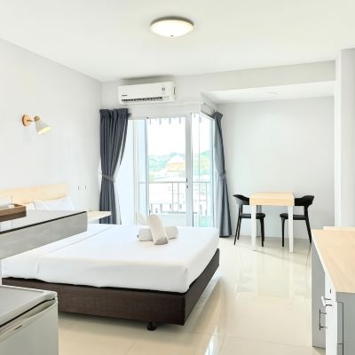 Deluxe Queen Room Sun Inn Promo Code