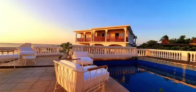 Al Camar Lodge Ξενοδοχεία στην πόλη 
