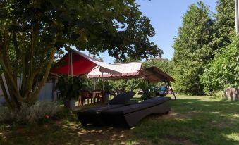Chambres d'Hotes Lagarde - Housity