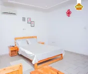 Iman's Hotel Boundiali โรงแรมใน