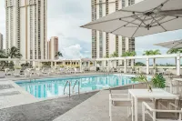 Ala Moana Honolulu by Mantra