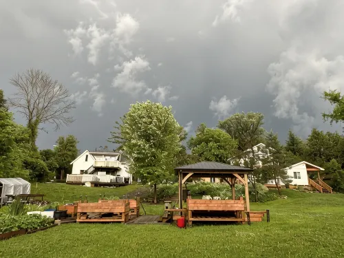 Cabin Peace Georgian Bay on Tay Trail, Pre-Summer May/June Save 20%