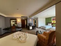 Songphanburi Hotel