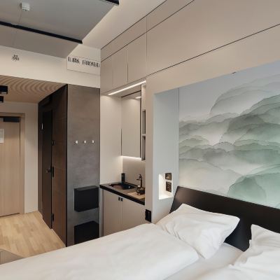 Smart Double Bed Room
