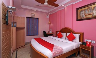 OYO Hotel Madhur Regency - Housity