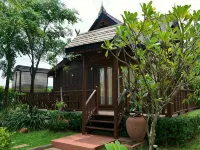 Baan Baitan Resort