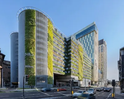 Hilton Woking Hotels in 