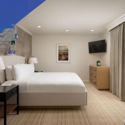 Premium Cottage Drive Queen Guestroom Silverado Resort and Spa Promo Code