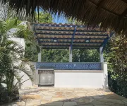Casa Marazul - Beachfront House With Gorgeous Pool and Huge Rancho Hotele w: 
