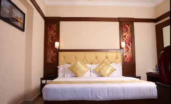 Hotel Sahana Castle - Housity