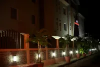 Abuson Hotel Hotels in 