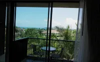 HULA HULA RESORT l truly tropical and fun wellness