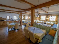 Pension Garni Hochmoos Hotels in Lermoos