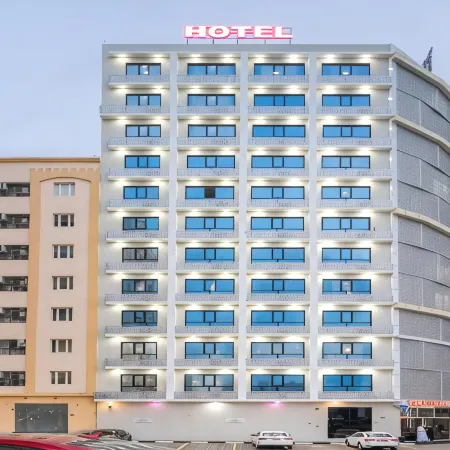 OYO Townhouse 156 Rose Hotel Apartments