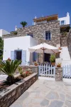 Pénde Traditional Villas