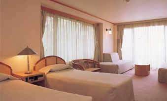 The Hotel Fujiyama