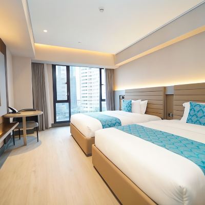 豪華雙人床 海港飯店優惠