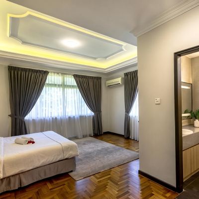 Four-Bedroom Villa Tanjong Puteri Golf Resort Berhad Promo Code