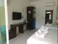 Thipburee Resort