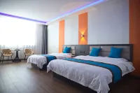 Sunshine Hotel in Xunyi