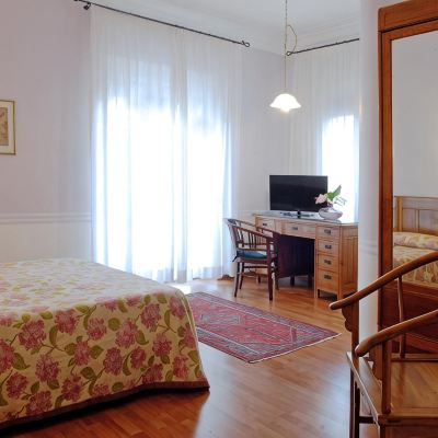Triple Room Hotel Lancelot Promo Code