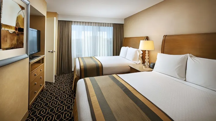 DoubleTree Suites by Hilton Anaheim Resort/Convention Center Room