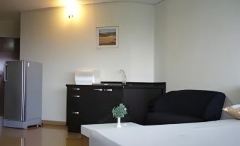 DMK Don Mueang Airport Guest House